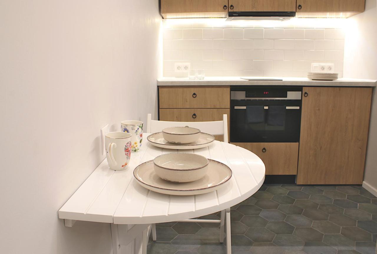 Kana - Stylish Apartment In Krakow Pomorska - Close, Wifi, Smart Tv Краков Экстерьер фото