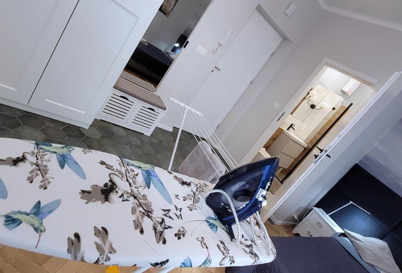 Kana - Stylish Apartment In Krakow Pomorska - Close, Wifi, Smart Tv Краков Экстерьер фото