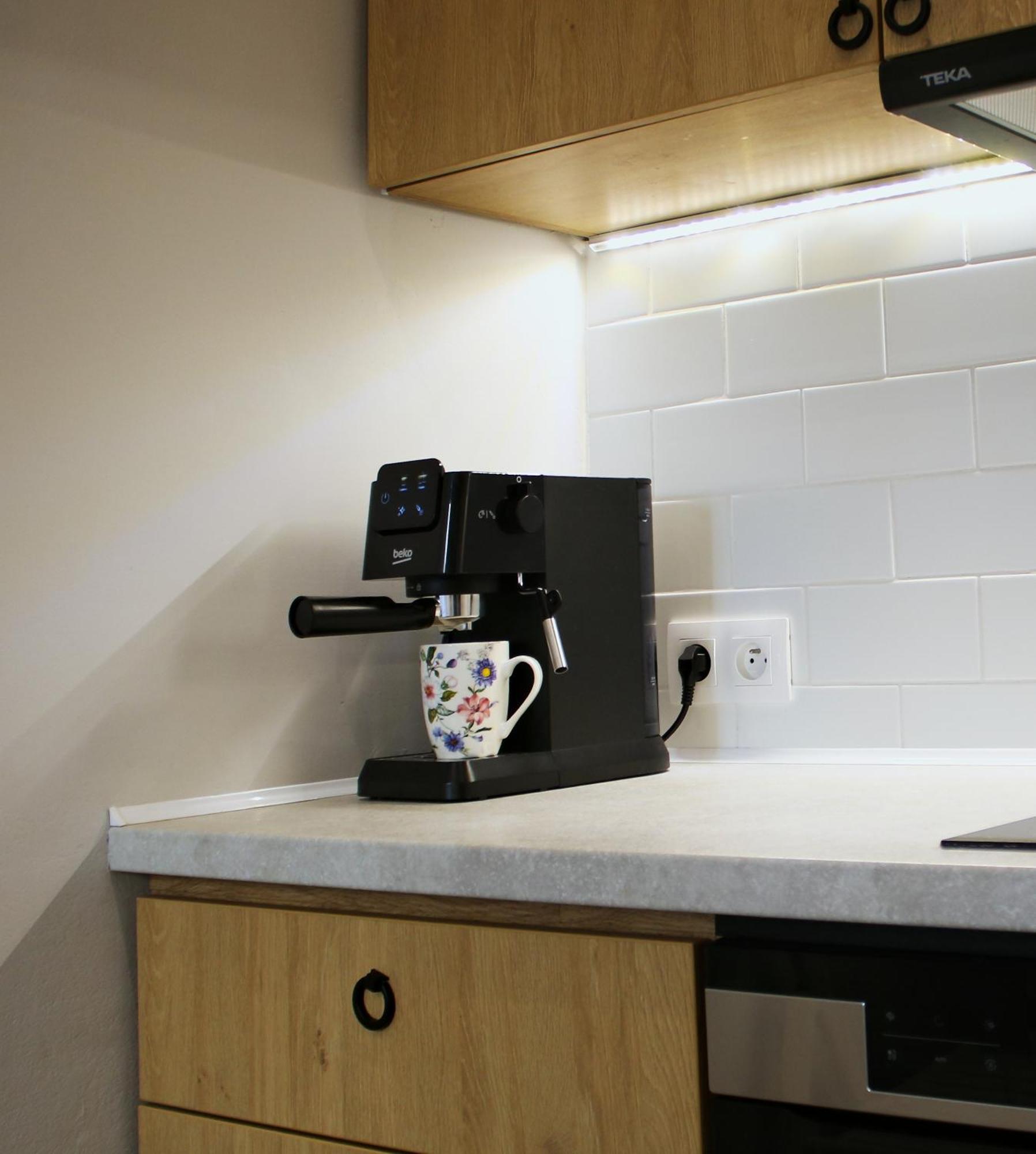 Kana - Stylish Apartment In Krakow Pomorska - Close, Wifi, Smart Tv Краков Экстерьер фото